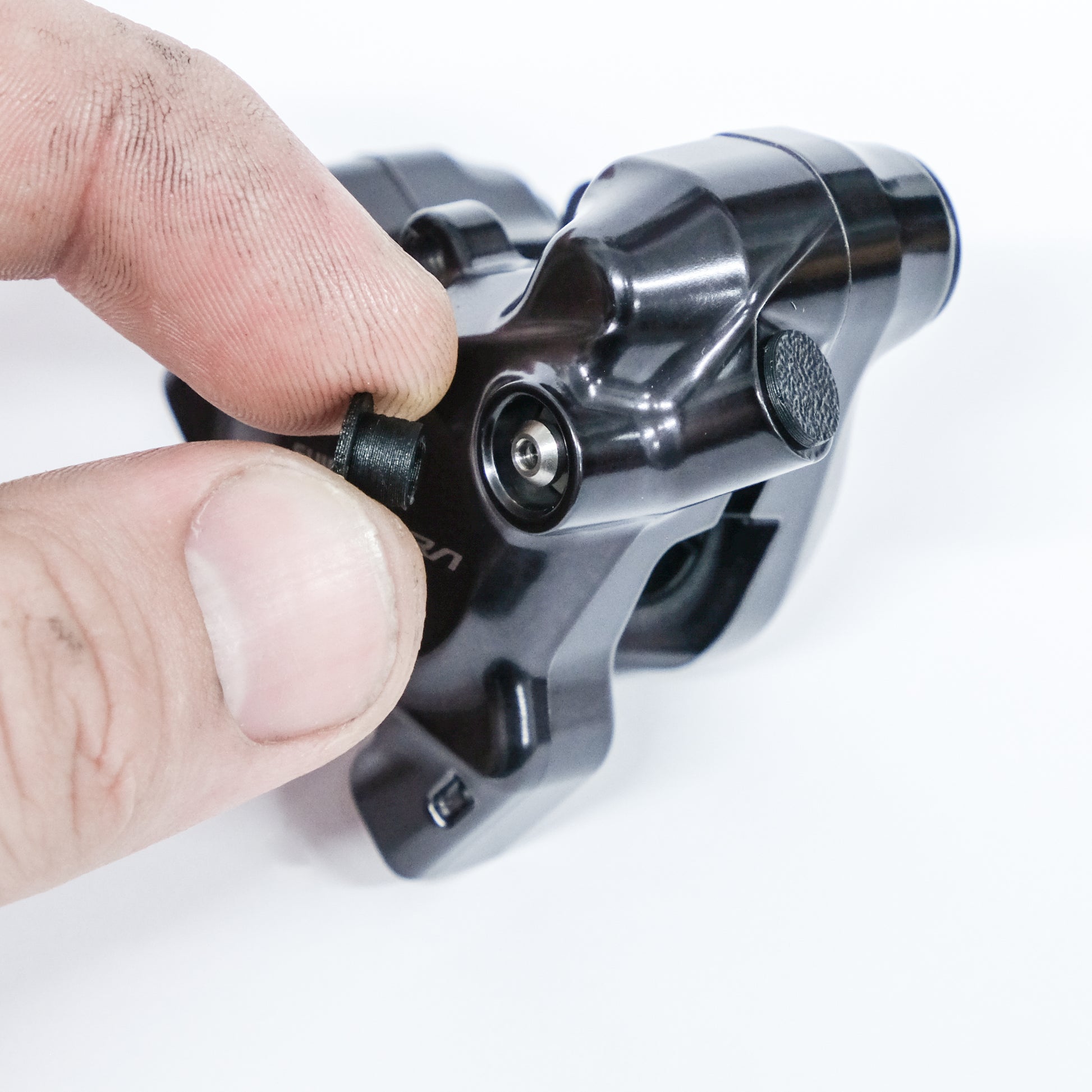 Shimano Bleed Port Cover Cap Set Plug - Disc Brake - Ultegra/Dura-Ace/105_Y2J706000